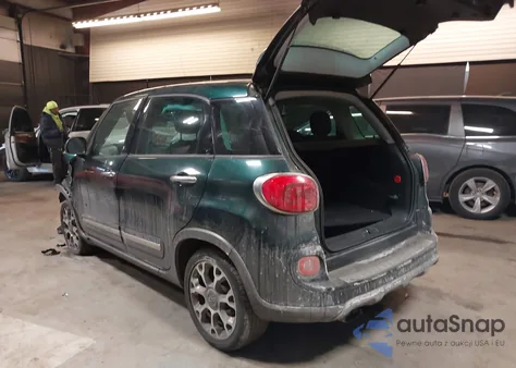 2014 Fiat 500L Trekking из США, поврежденный, VIN ZFBCFADH2EZ007703